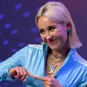 ஸ்டிக்கர்