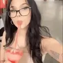 สติกเกอร์