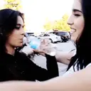 สติกเกอร์